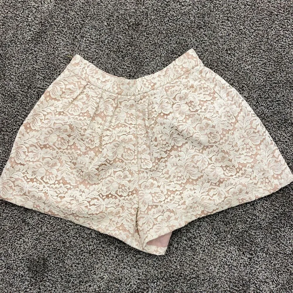 ANTHROPOLOGIE 6 Ivory Lace Pleated High Waisted Shorts Culotte Ballet Fairycore - Picture 15 of 16